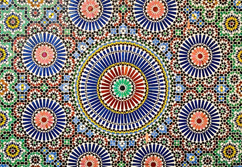 Patrón geométrico islámico -- -- Museo de Marrakech, Marruecos — travel photo of Marrakech, Marruecos