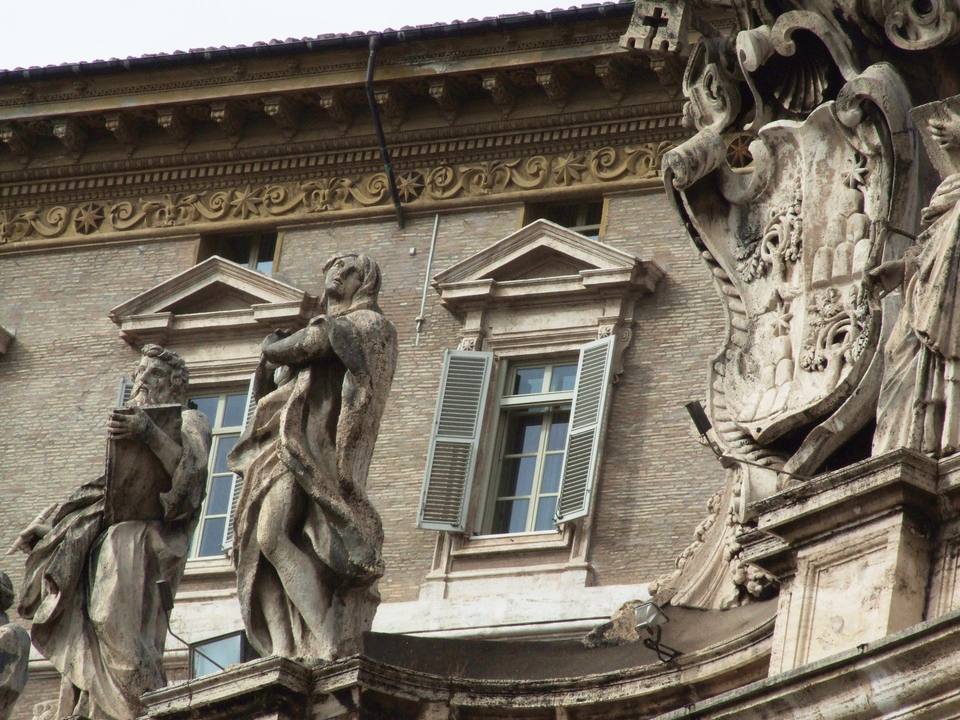 Papal apartments — travel photo of The papal window, St Peter's Square