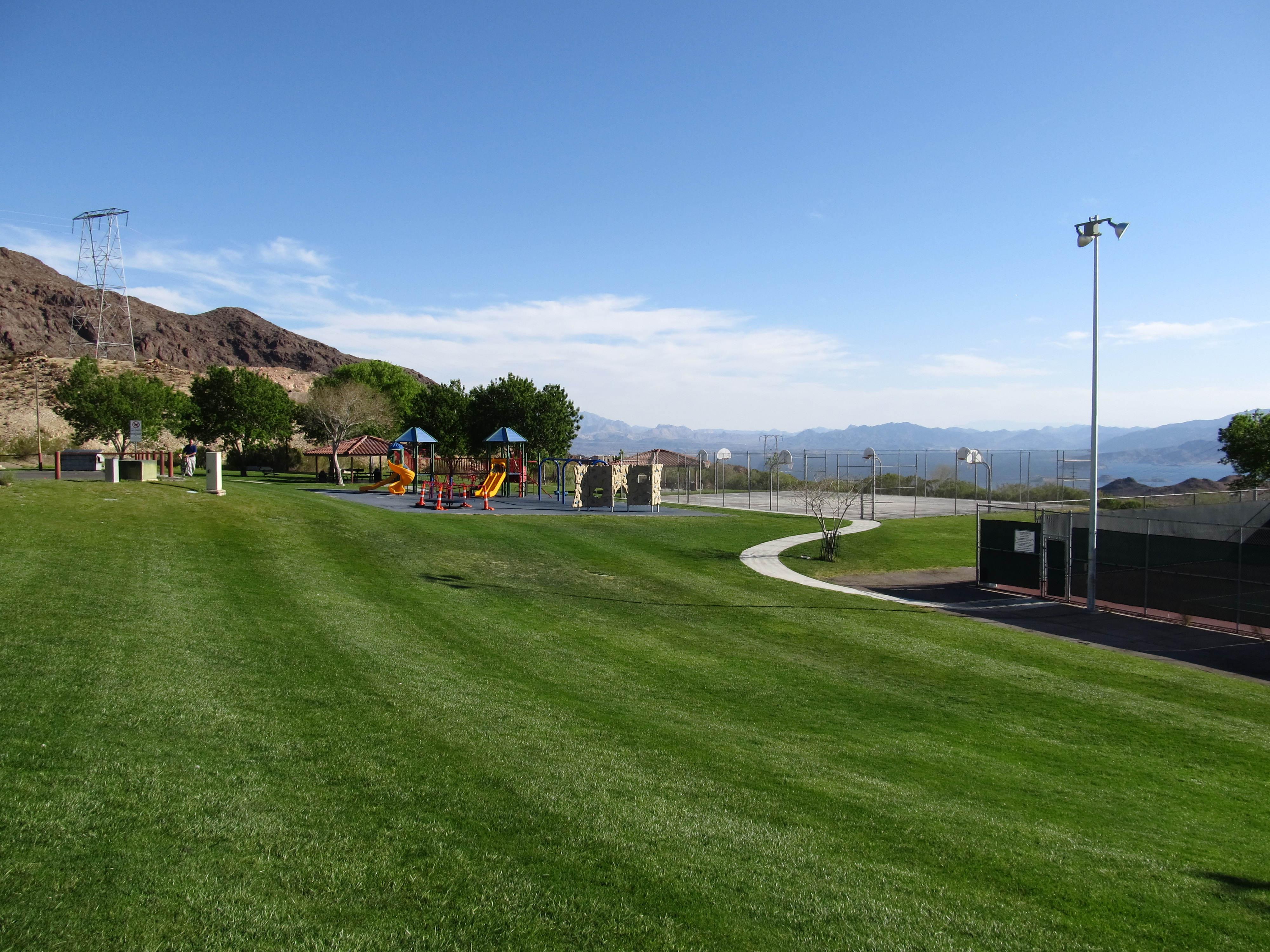 Hemenway Park — travel photo of Hemenway Harbor, Lake Mead & Boulder City