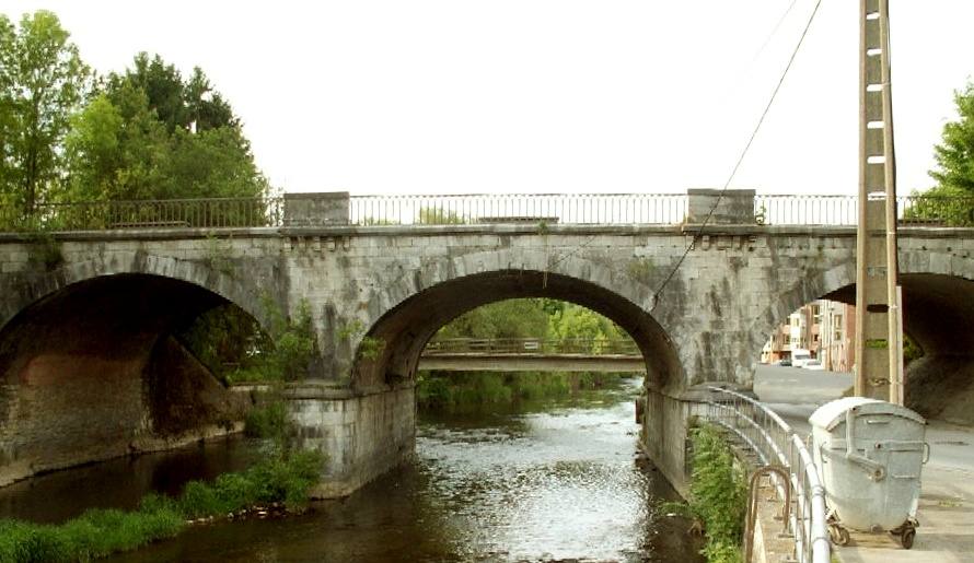 Rochefort pont du chemin de fer sur la lesse — travel photo of Rochefort, The Ardennes