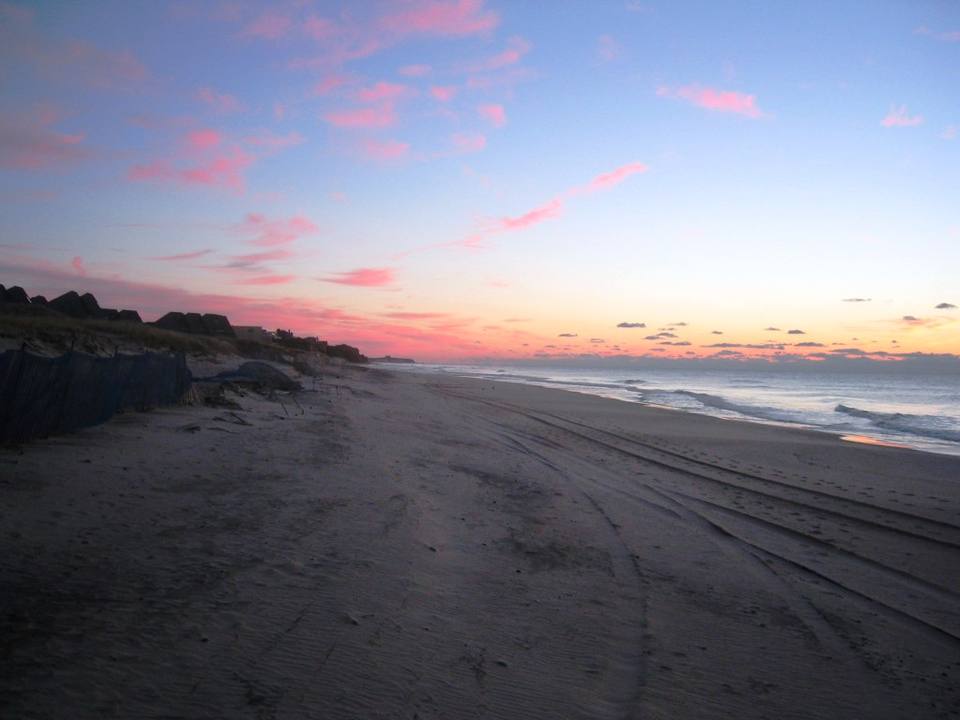 Montauk NY sunrise — travel photo of Montauk, The Hamptons & Long Island