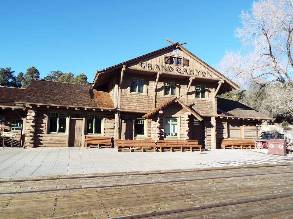 Grand Canyon Village, Arizona — travel photo of Grand Canyon Village, Grand Canyon South Rim