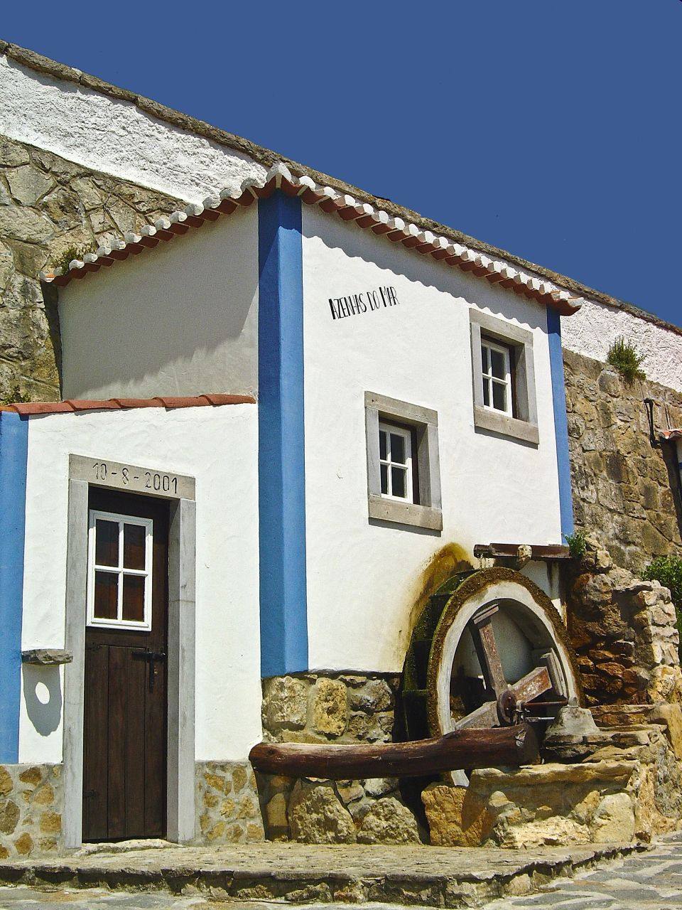 Azenhas do Mar - Portugal ( ) — travel photo of Azenhas do Mar, Sintra