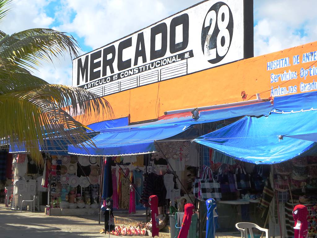 Mercado, Cancún — travel photo of Mercado 28, Cancún