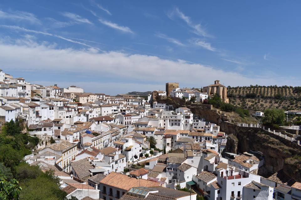Setenil de las Bodegas — travel photo of Setenil de las Bodegas, Ronda