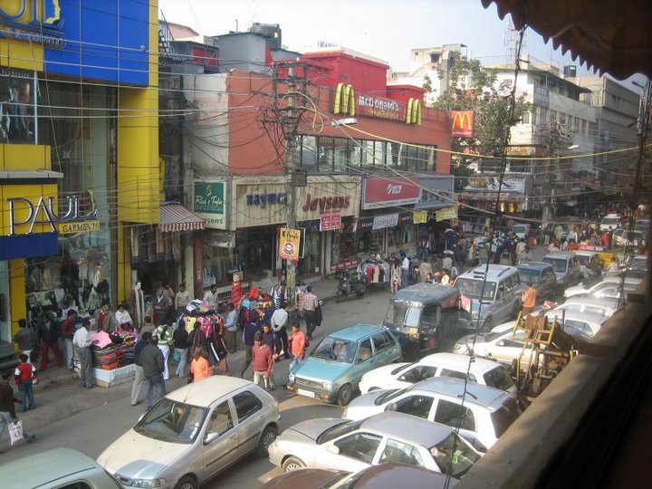 Busy market on Ajmal Khan Road, Karolbagh, New Delhi — travel photo of Khan Market, New Delhi