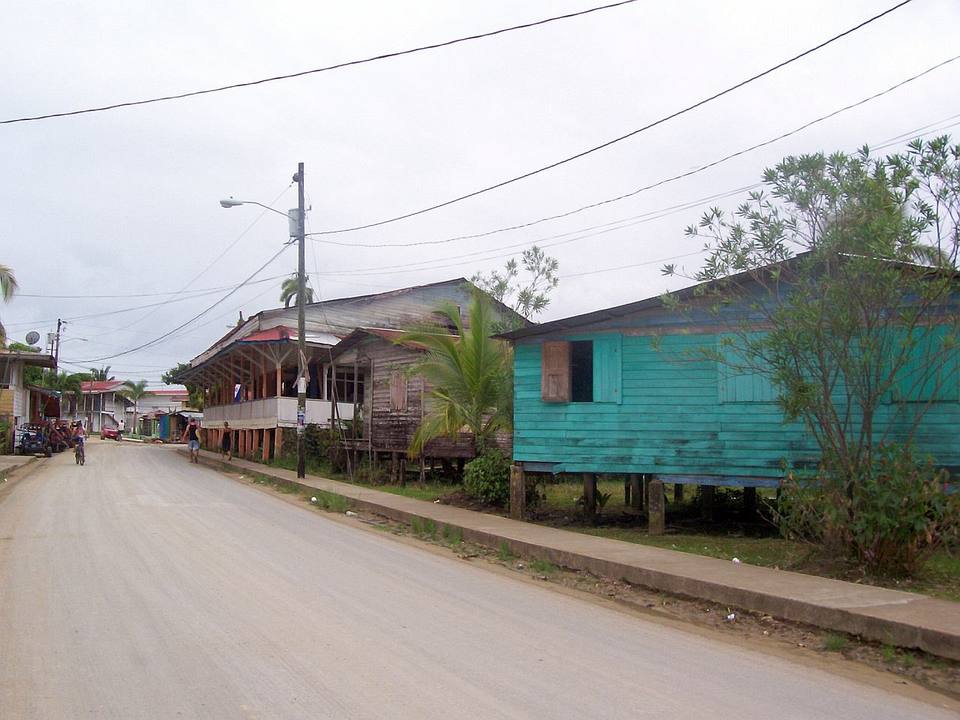Bocas del Toro street — travel photo of Bocas del Toro