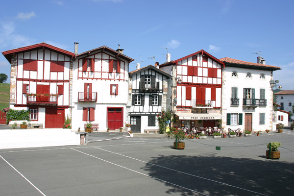 Ainhoa, Pyrénées-Atlantiques — travel photo of Ainhoa & Sare