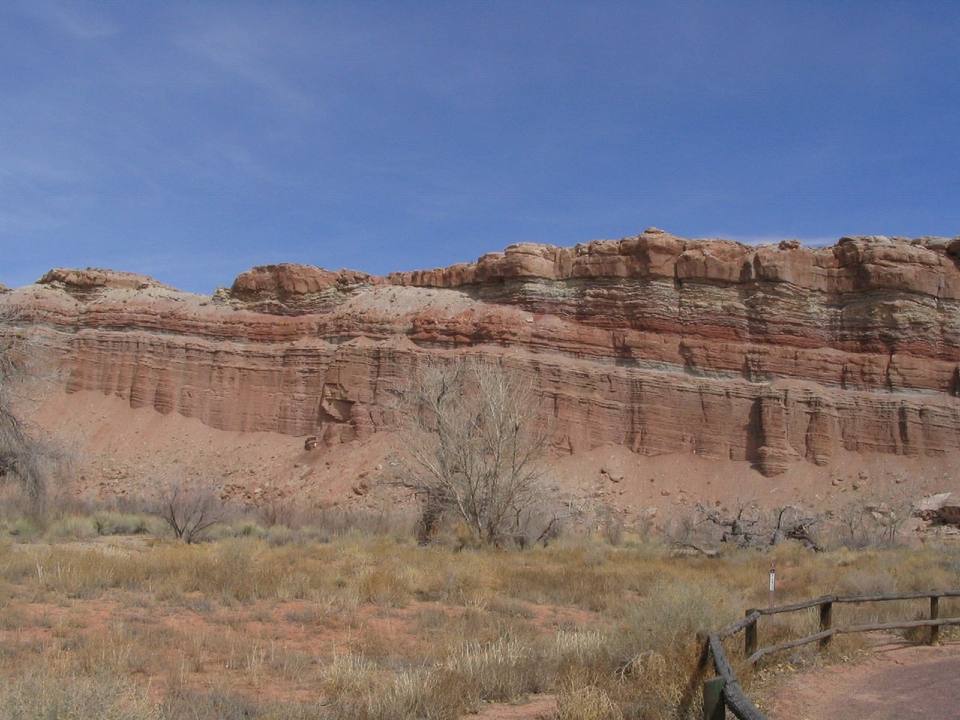 Scenery Near Capitol Reef National Park, Torrey, Utah ( ) — travel photo of Torrey, Utah's National Parks