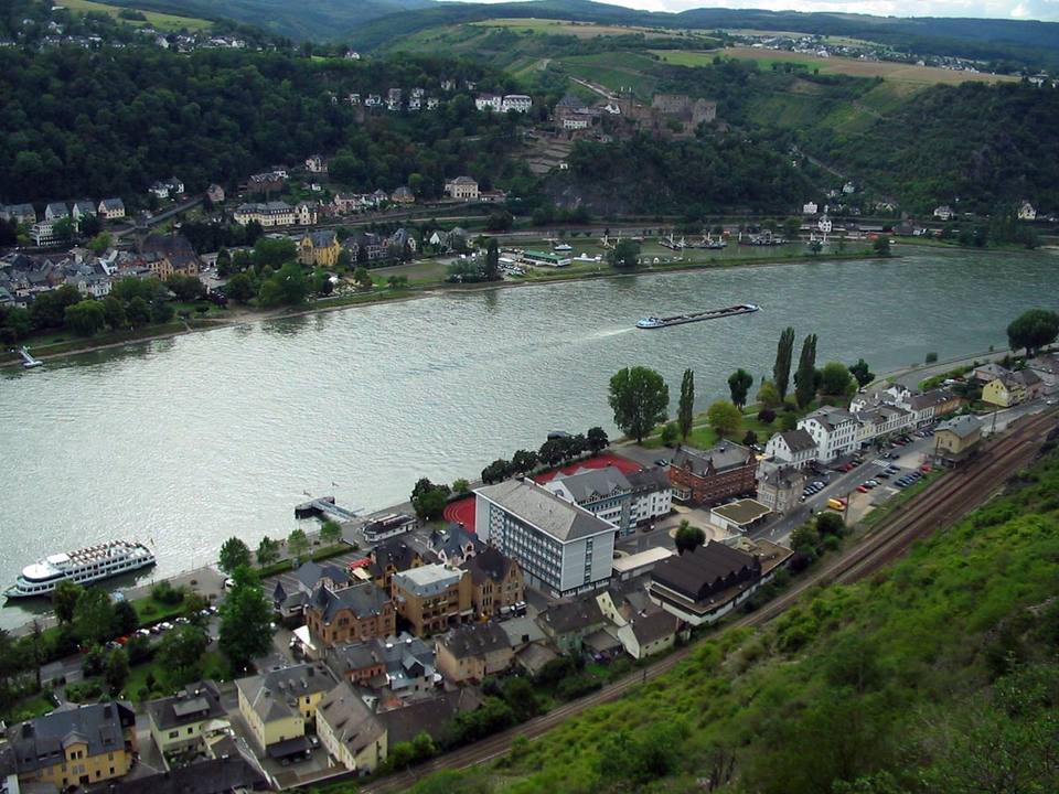 Sankt Goar — travel photo of Sankt Goarshausen, Cologne & the Rhine Valley
