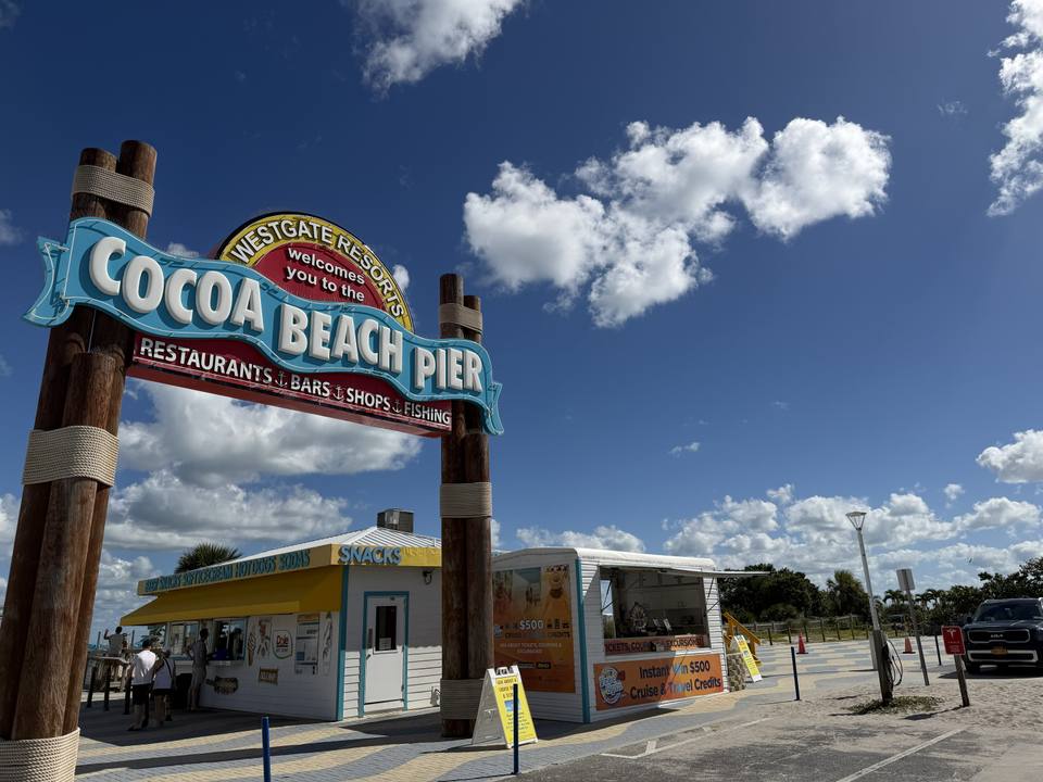 Cocoa Beach, Florida — travel photo of Cocoa Beach, Cape Canaveral & the Space Coast