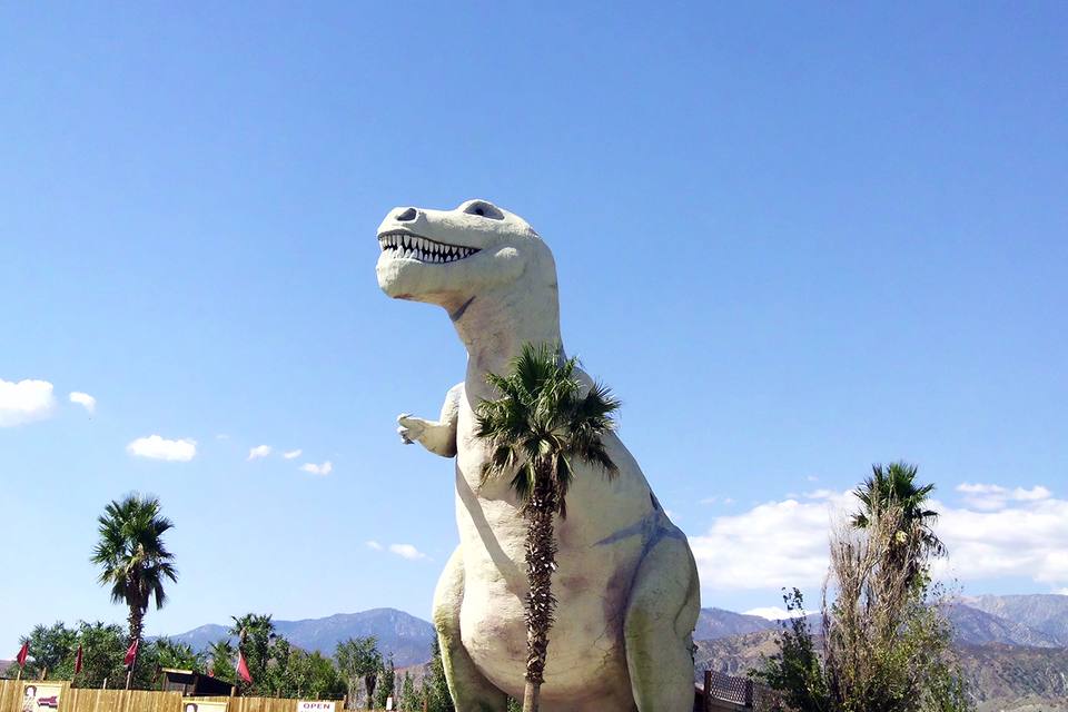 Cabazon Dinosaurs — travel photo of Cabazon Dinosaurs, Palm Springs