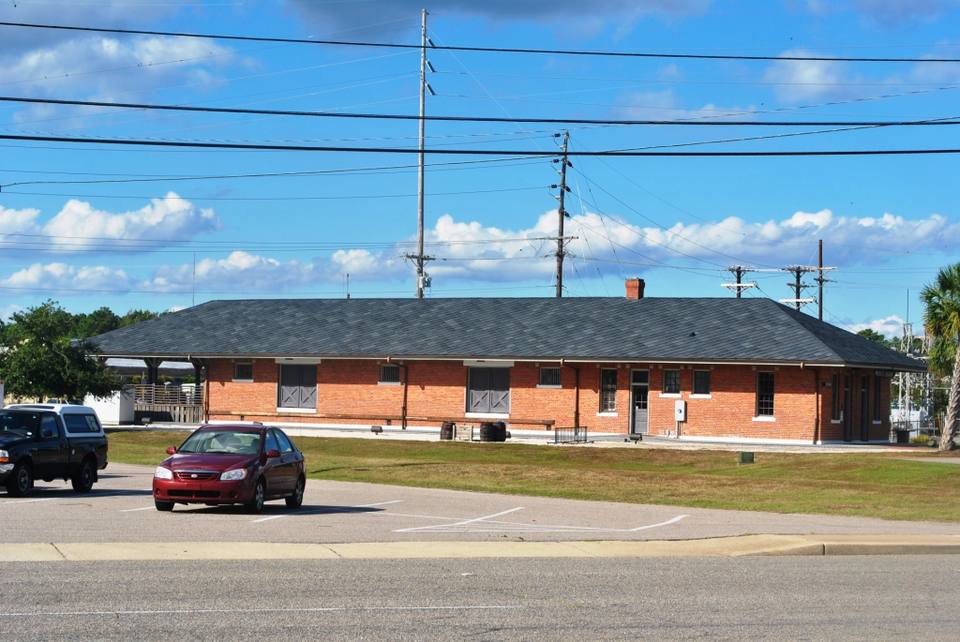 Myrtle Beach Atlantic Coast Line Railroad Station — travel photo of The South Atlantic Coast