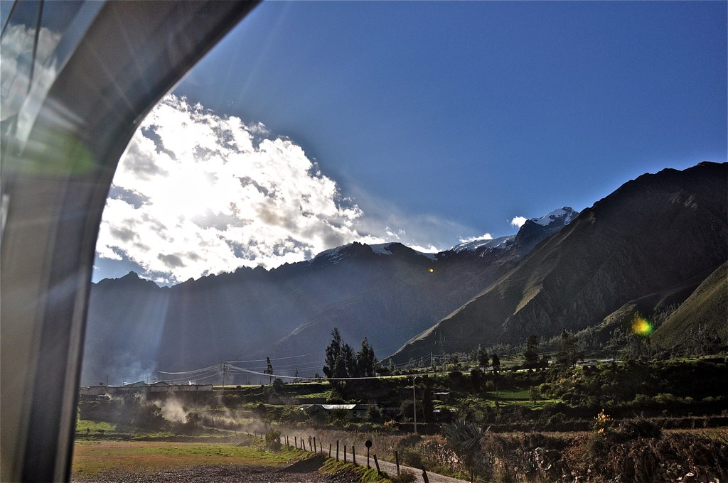 Taking the train from Cusco to Aguas Caliente near Machu Picchu — travel photo of Aguas Calientes, Sacred Valley and Machu Picchu