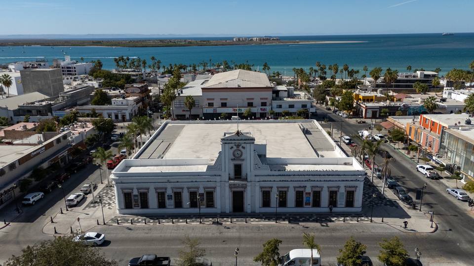La Paz, Baja California Sur — travel photo of La Paz, Baja California & Los Cabos