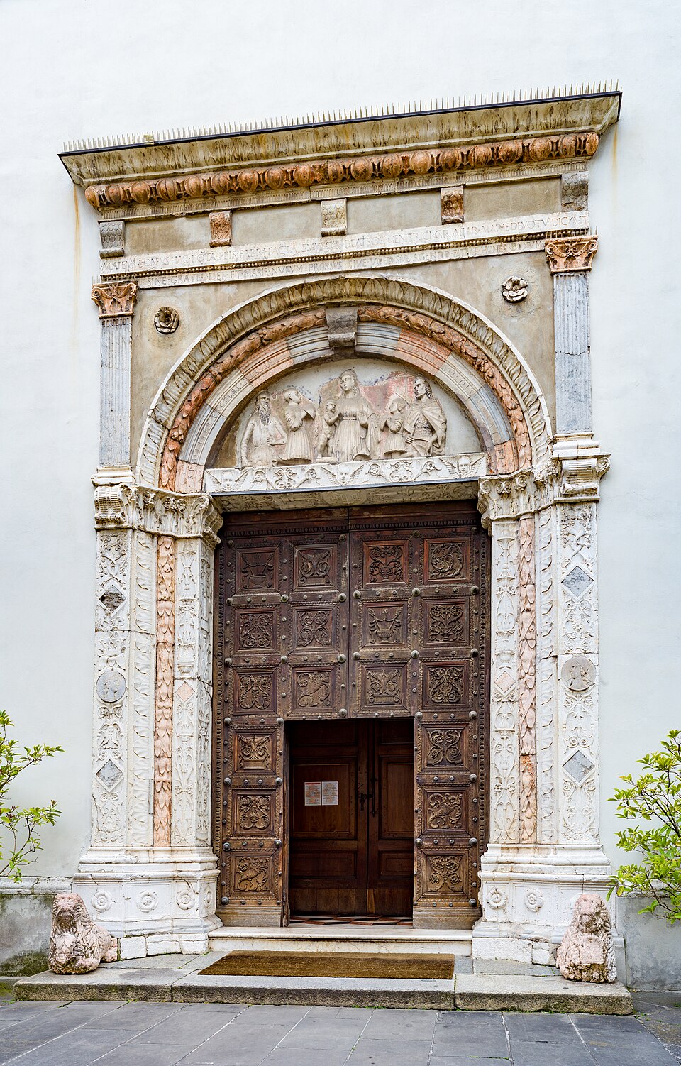 Basilica di Santa Maria delle Grazie portale Brescia — travel photo of Santa Maria delle Grazie