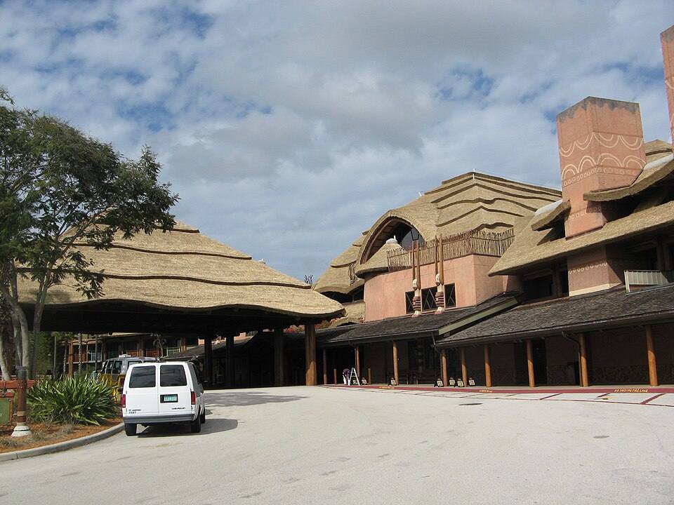 Disney's-Animal-Kingdom-Lodge-Entrance — travel photo of Disney's Animal Kingdom