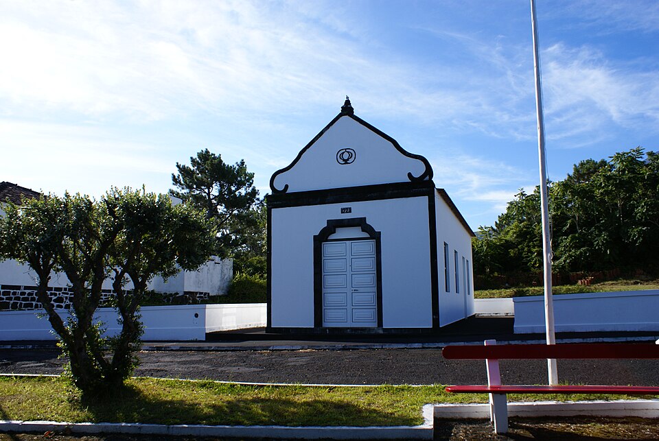Império do Espírito Santo de Santa Luzia, concelho de São Roque do Pico, ilha do Pico, Açores, Portugal — travel photo of São Roque do Pico, Azores — Pico