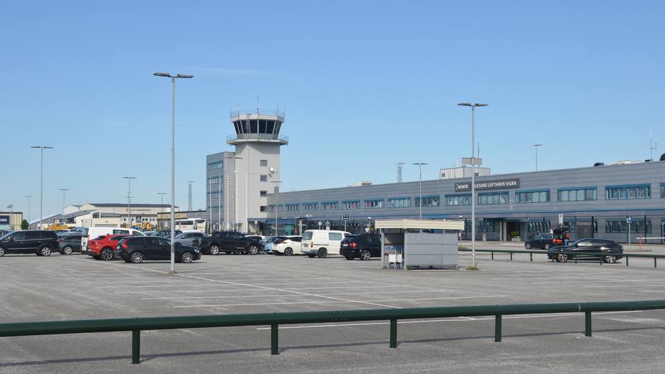 Ålesund Lufthavn (Ålesund Airport) - Giske, Norway — travel photo of Giske, Ålesund