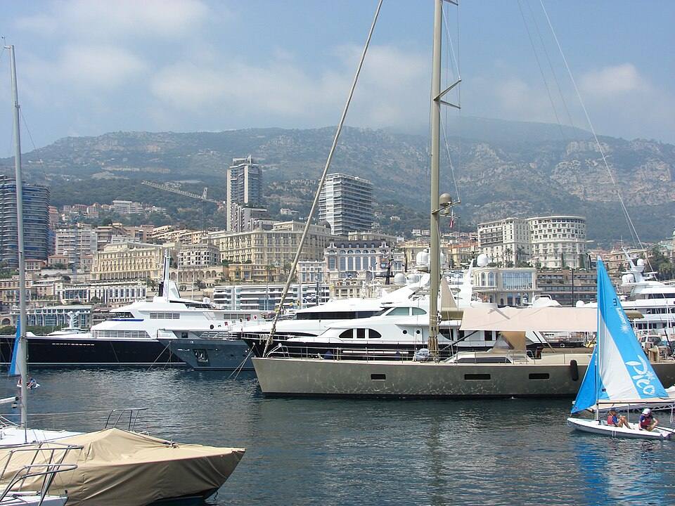Port Hercule, Monaco - (1) — travel photo of Port Hercule, Monaco-Ville