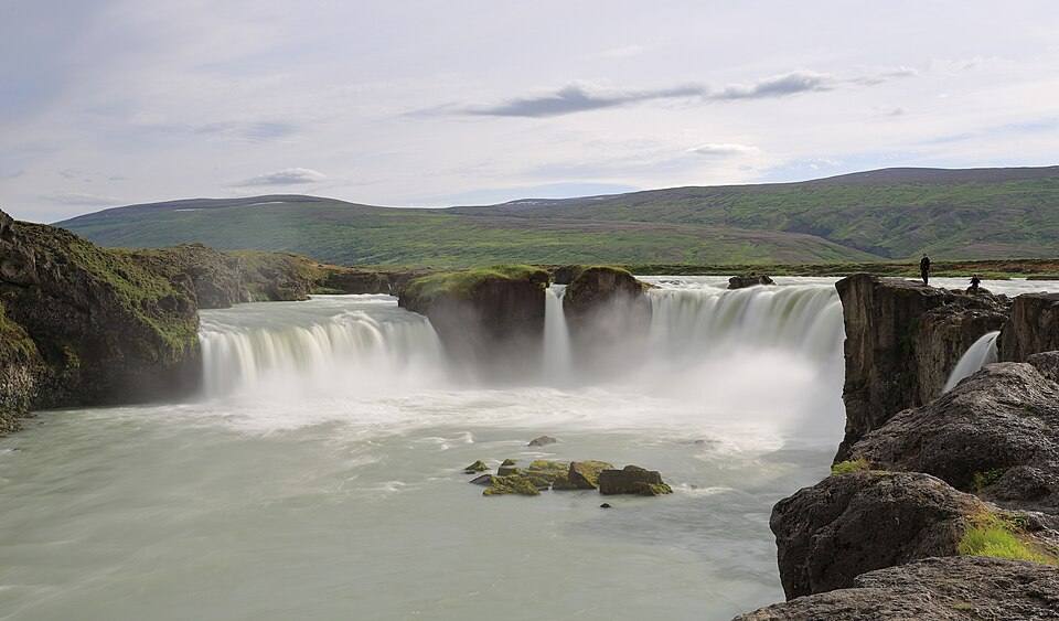Goðafoss July — travel photo of Goðafoss