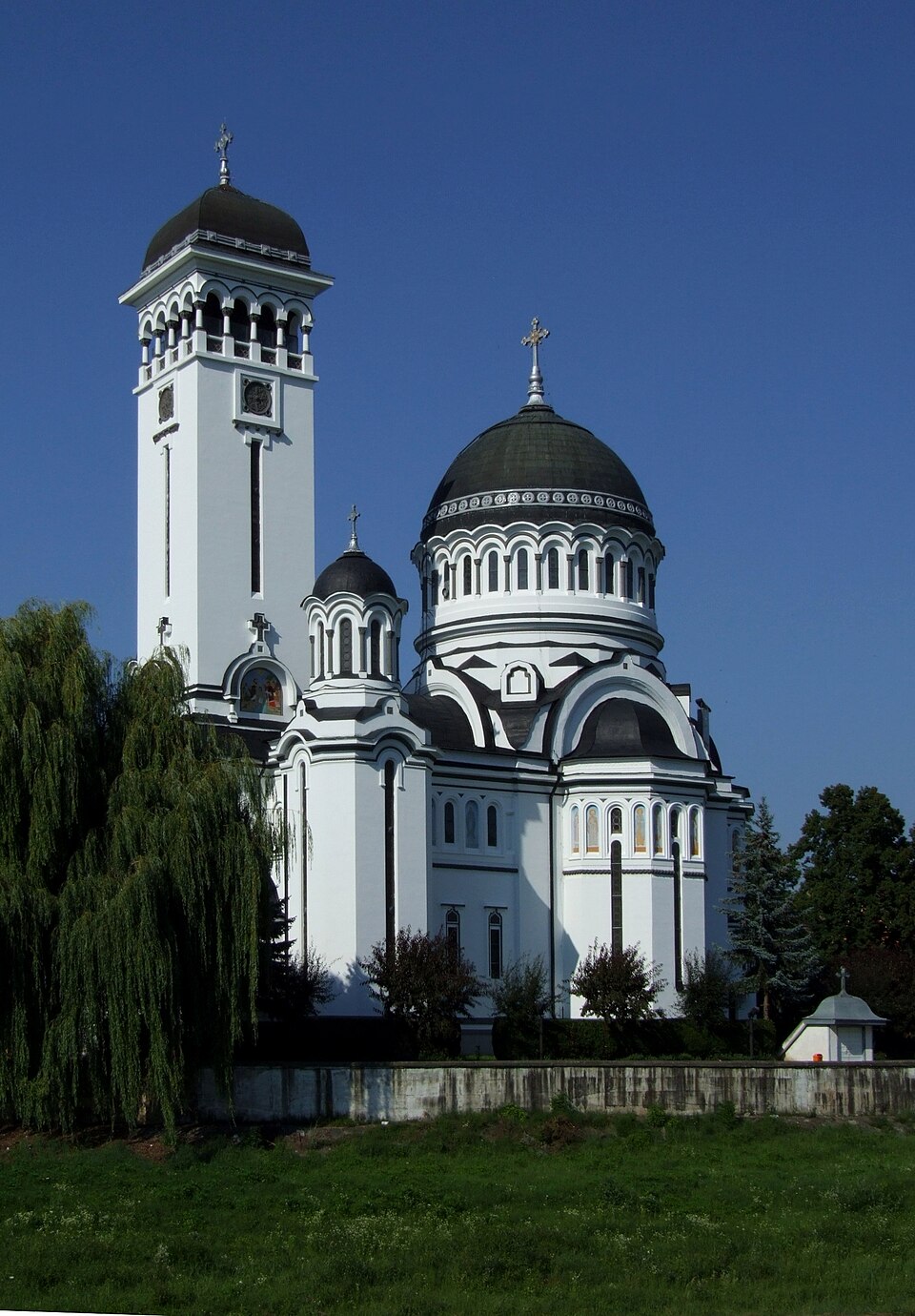 Orthodox Trinity Church in Sighişoara (Segesvár, Schäßburg) — travel photo of Sighișoara
