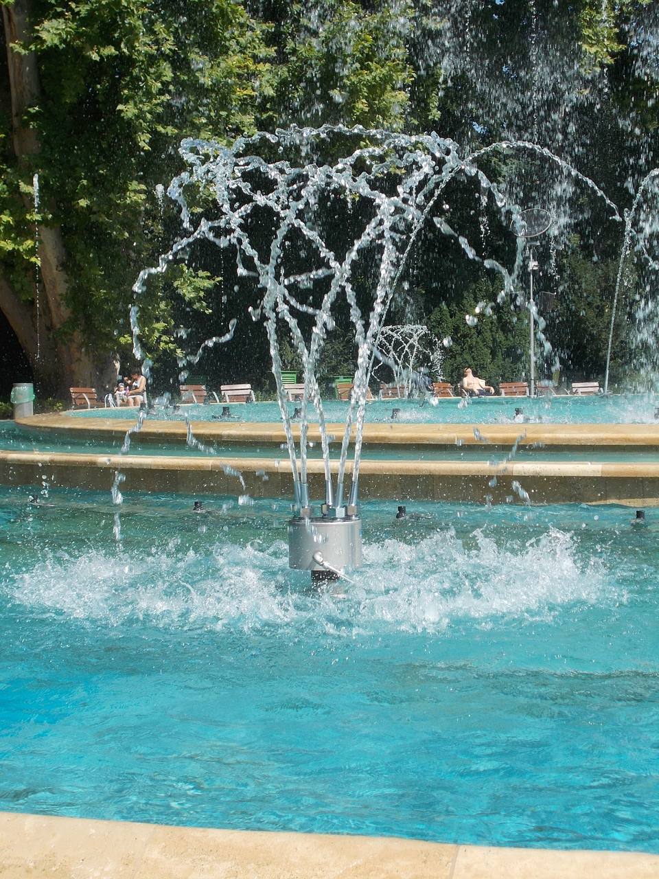 Funnel. Musical fountain on Margaret Island. - Budapest, Hungary — travel photo of Margaret Island, Budapest