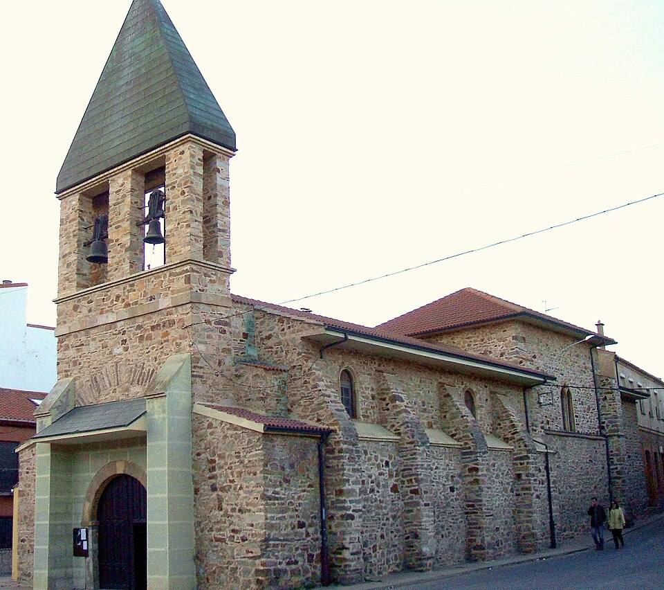 Astorga - Iglesia Puerta del Rey 2 — travel photo of Astorga