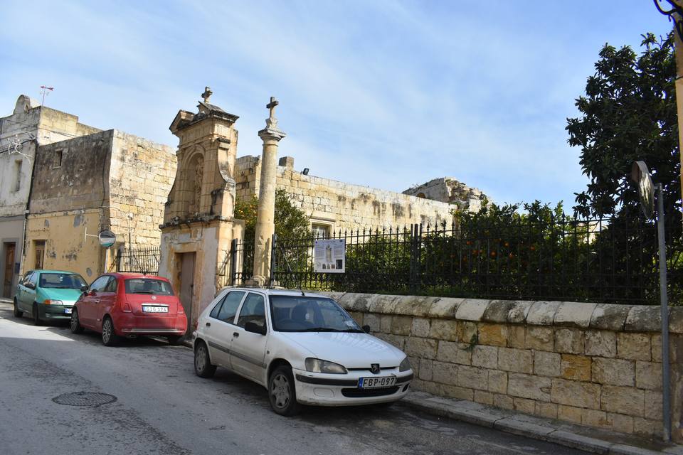 Old church of Siġġiewi — travel photo of Siġġiewi