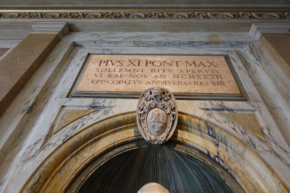 Pinacoteca (Vatican Museums) — travel photo of Pinacoteca, Vatican Museums