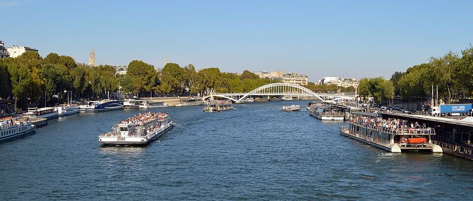 View up the Seine from Pont d'Iéna, Paris — travel photo of Seine, Paris, France