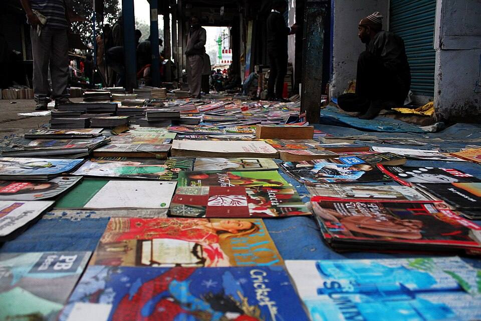 Old book market in Daryaganj — travel photo of Daryaganj, Old Delhi