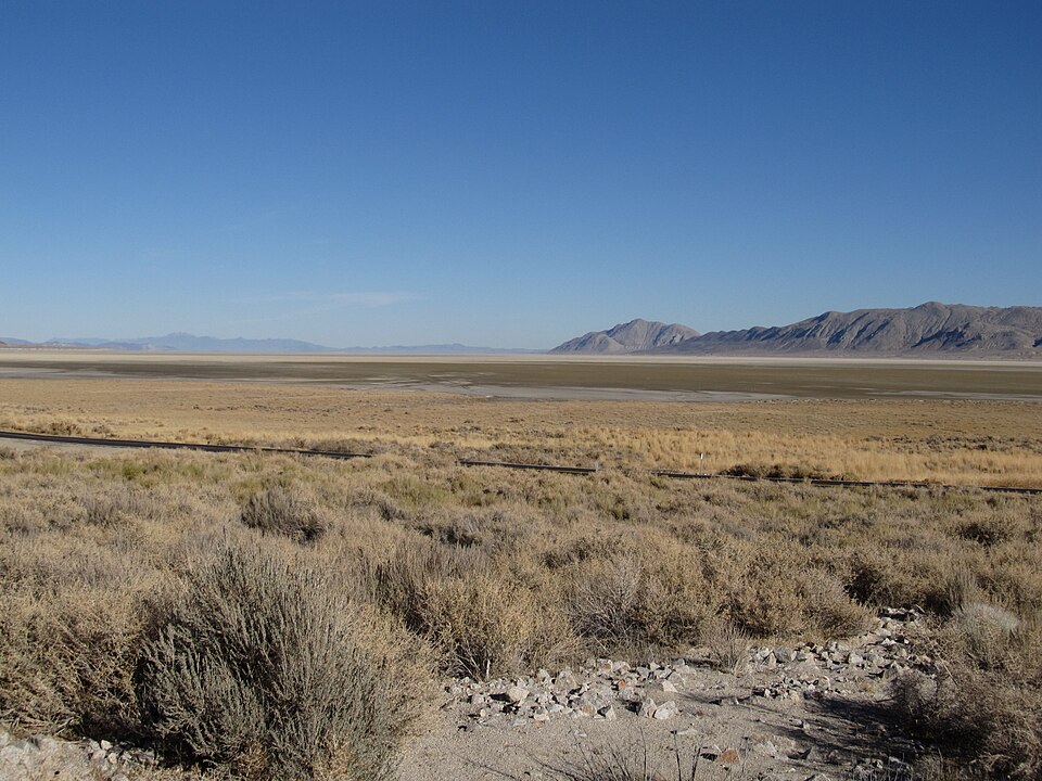 Black Rock Desert, Near Gerlach, Nevada ( ) — travel photo of Black Rock Desert, Reno