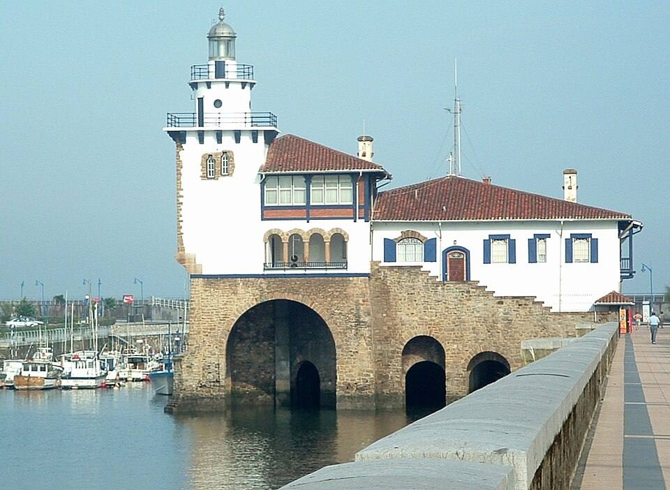 Getxo Harbour Office — travel photo of Getxo, Basque Country