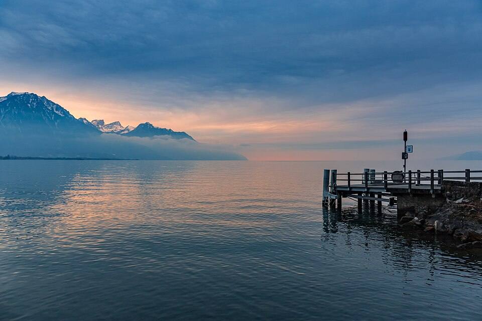 Lake Geneva from Chillon Castle — travel photo of Geneva