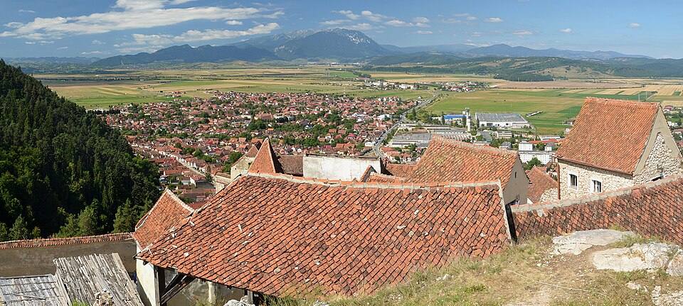 Râşnov (Barcarozsnyó, Rosenau) - view from castle — travel photo of Râșnov, Brașov