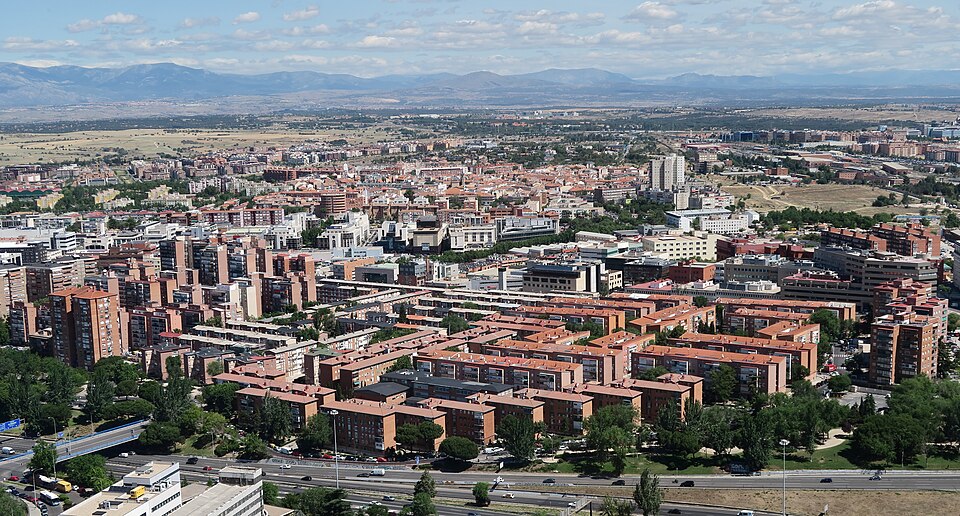 Valverde (Madrid), desde la Torre Espacio — travel photo of Valverde