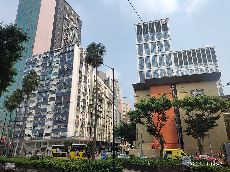 HK CityBus route tour view 香港島北 Hong Kong Island 銅鑼灣 Causeway Bay 高士威道 Causeway Road September Px3 — travel photo of Causeway Bay, Hong Kong Island