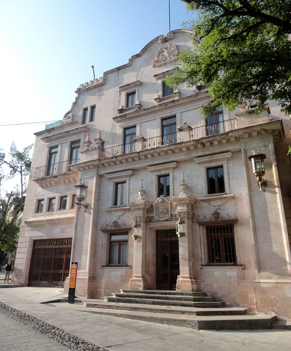 Palacio de Gobierno del Estado, Guanajuato Capital, Guanajuato - Fachada — travel photo of Guanajuato