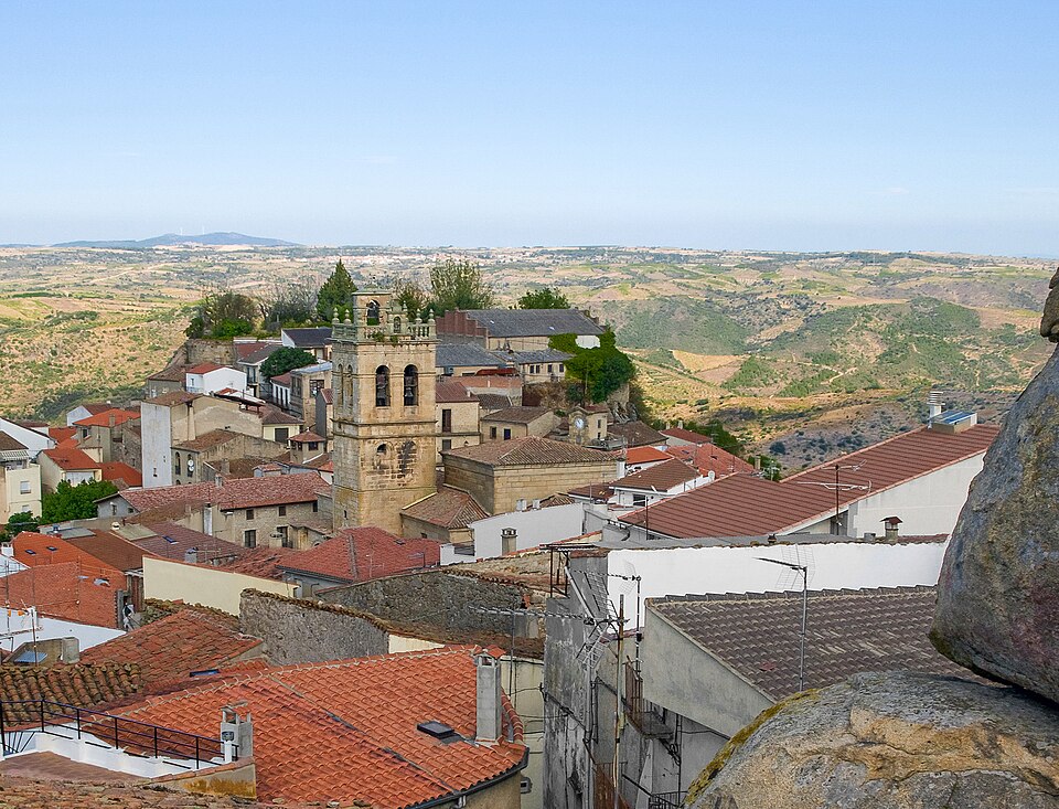 Fermoselle Vista retouched — travel photo of Fermoselle, Zamora