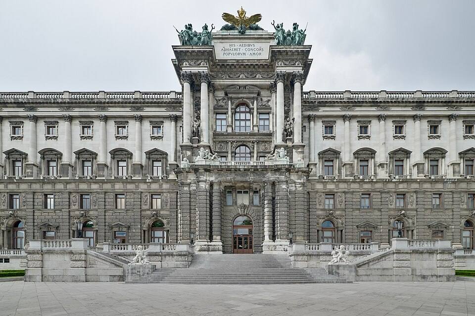 Neue Burg, Hofberg Palace, Vienna Austria — travel photo of Vienna