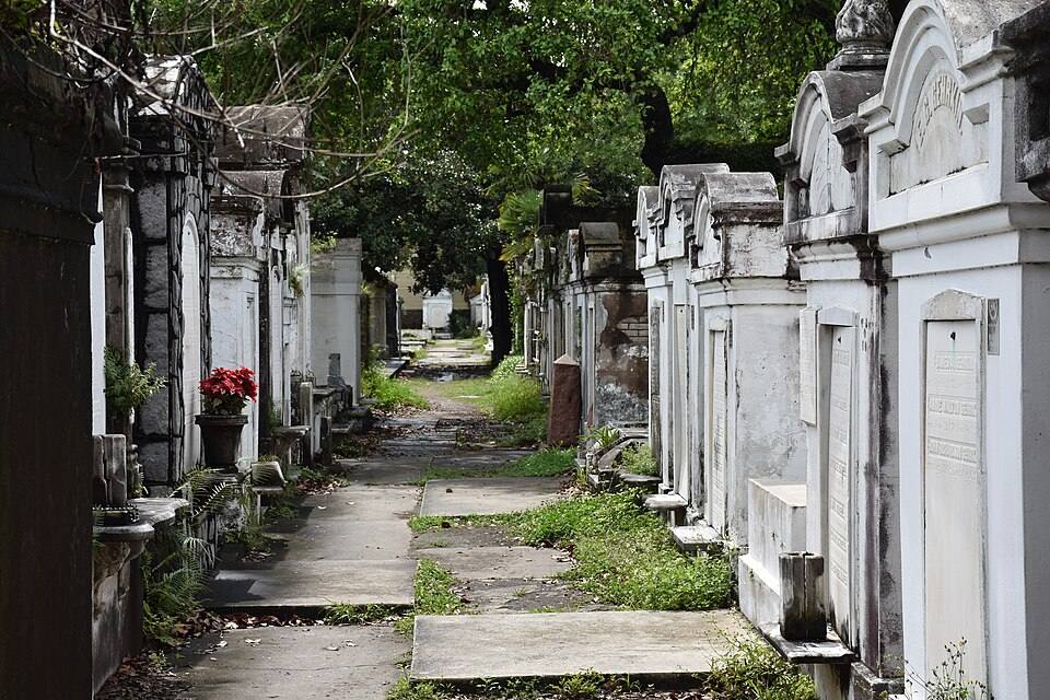 Tombs at Lafayette Cemetery No 1 Garden District New Orleans — travel photo of Lafayette, New Orleans