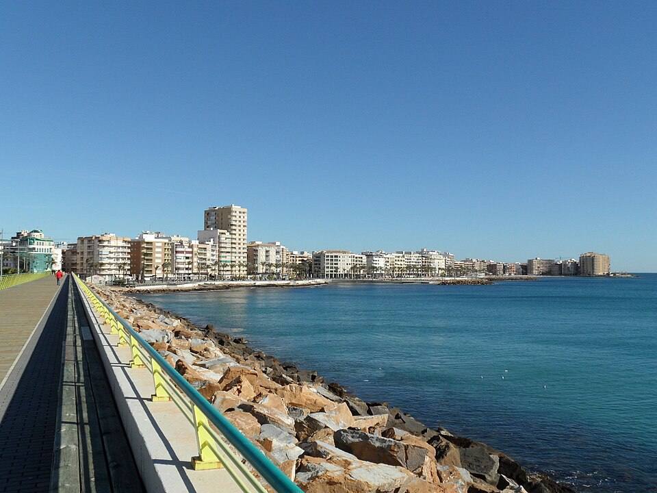 Torrevieja. Vista desde el dique de Levante — travel photo of Torrevieja