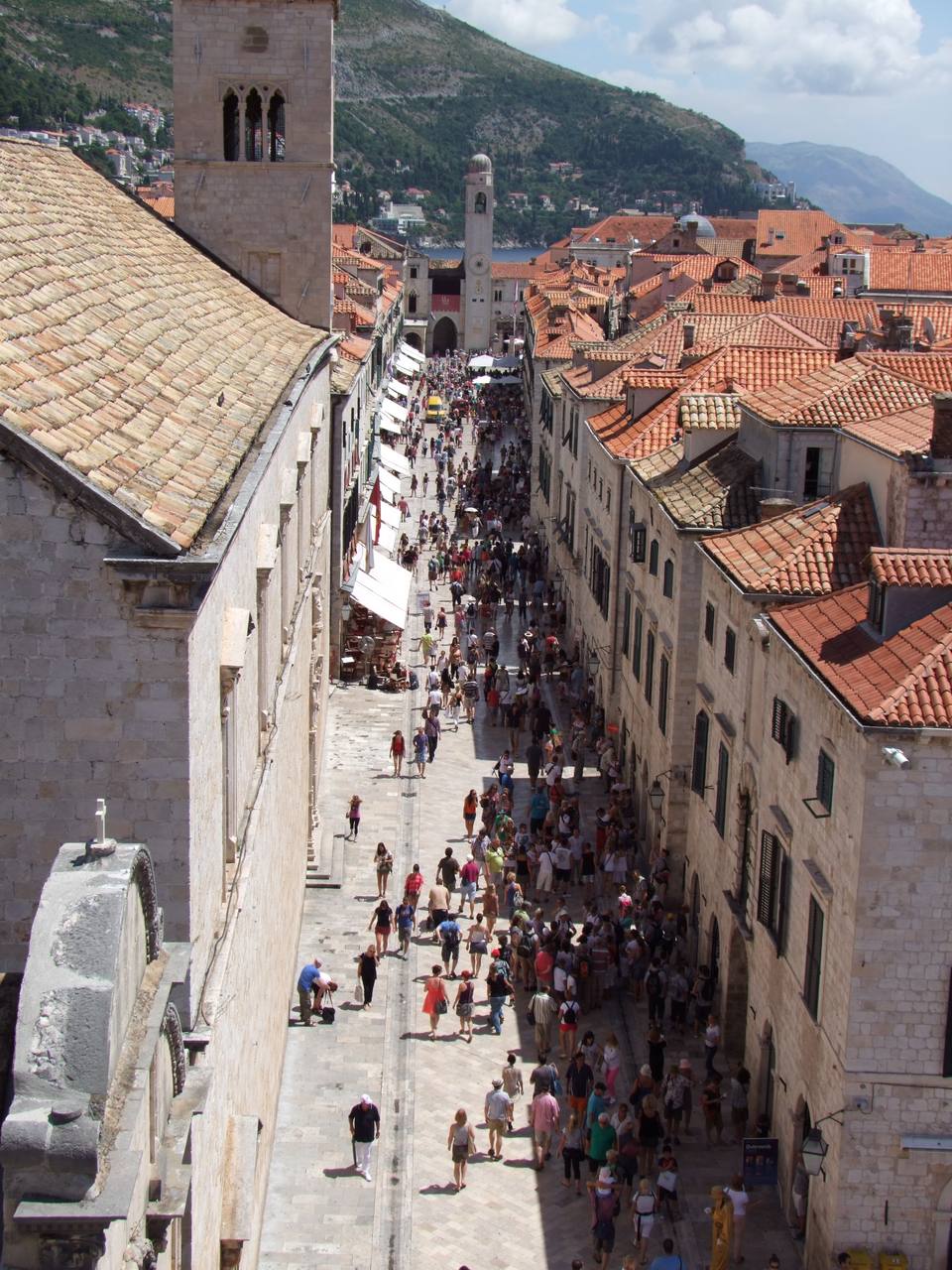 Dubrovnik - ulica Stradun - Stradun street - (1) — travel photo of Stradun, Dubrovnik