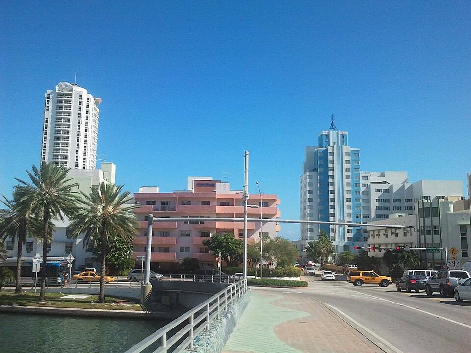 Miami Beach, Mid-Beach — travel photo of Mid-Beach, Miami Beach