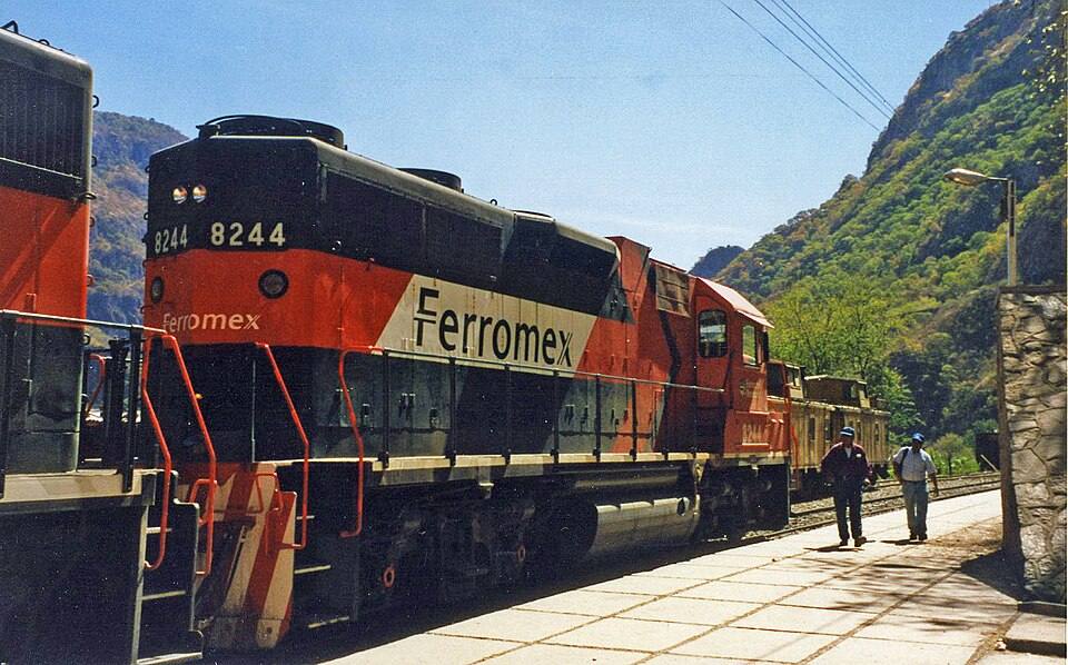 Copper Canyon railroad, Creel, Mexico — travel photo of Creel, Copper Canyon & the Chepe