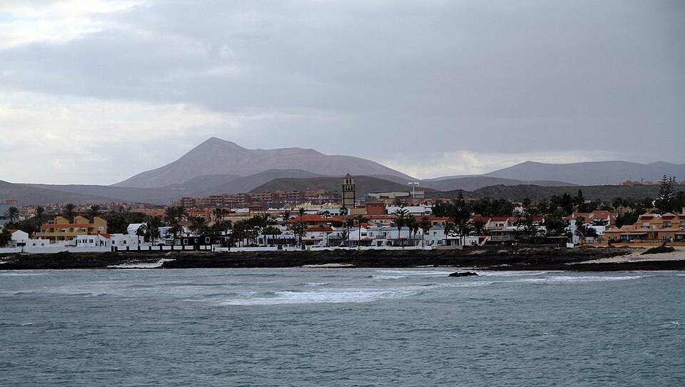 Fuerteventura-Corralejo- -Ueberfahrt nach Playa Blanca- -gje — travel photo of Corralejo, Canary Islands