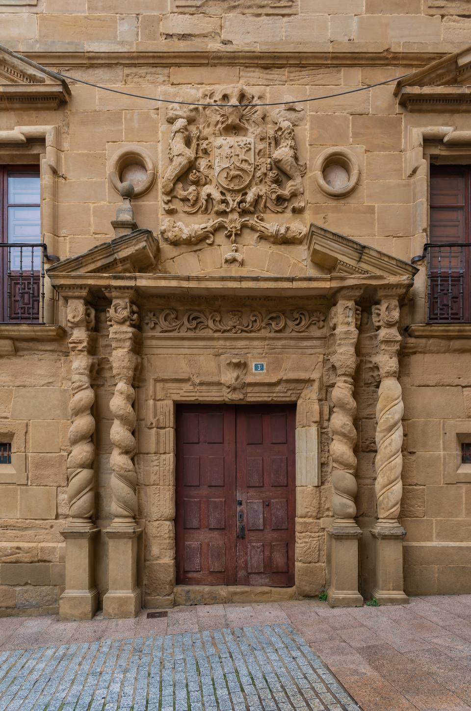 Palacio de los Condes in Haro (2) — travel photo of Haro, La Rioja