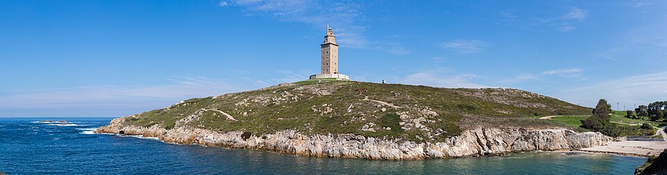 Torre de Hércules, La Coruña, España — travel photo of A Coruña, Galicia