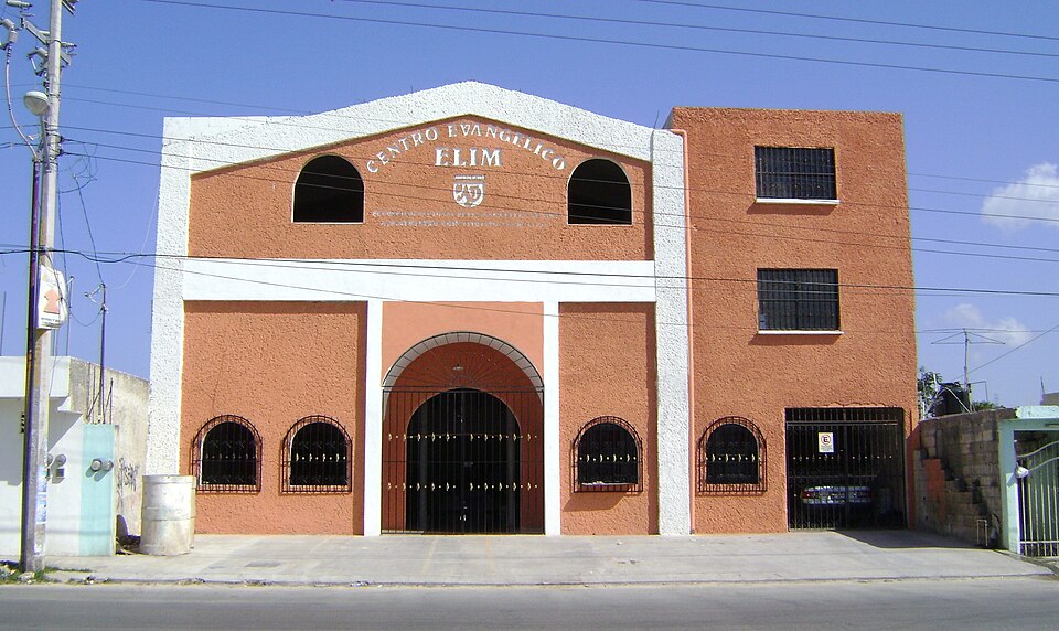 Centro Evangélico Elim de las Asambleas de Dios — travel photo of El Centro, Cancún